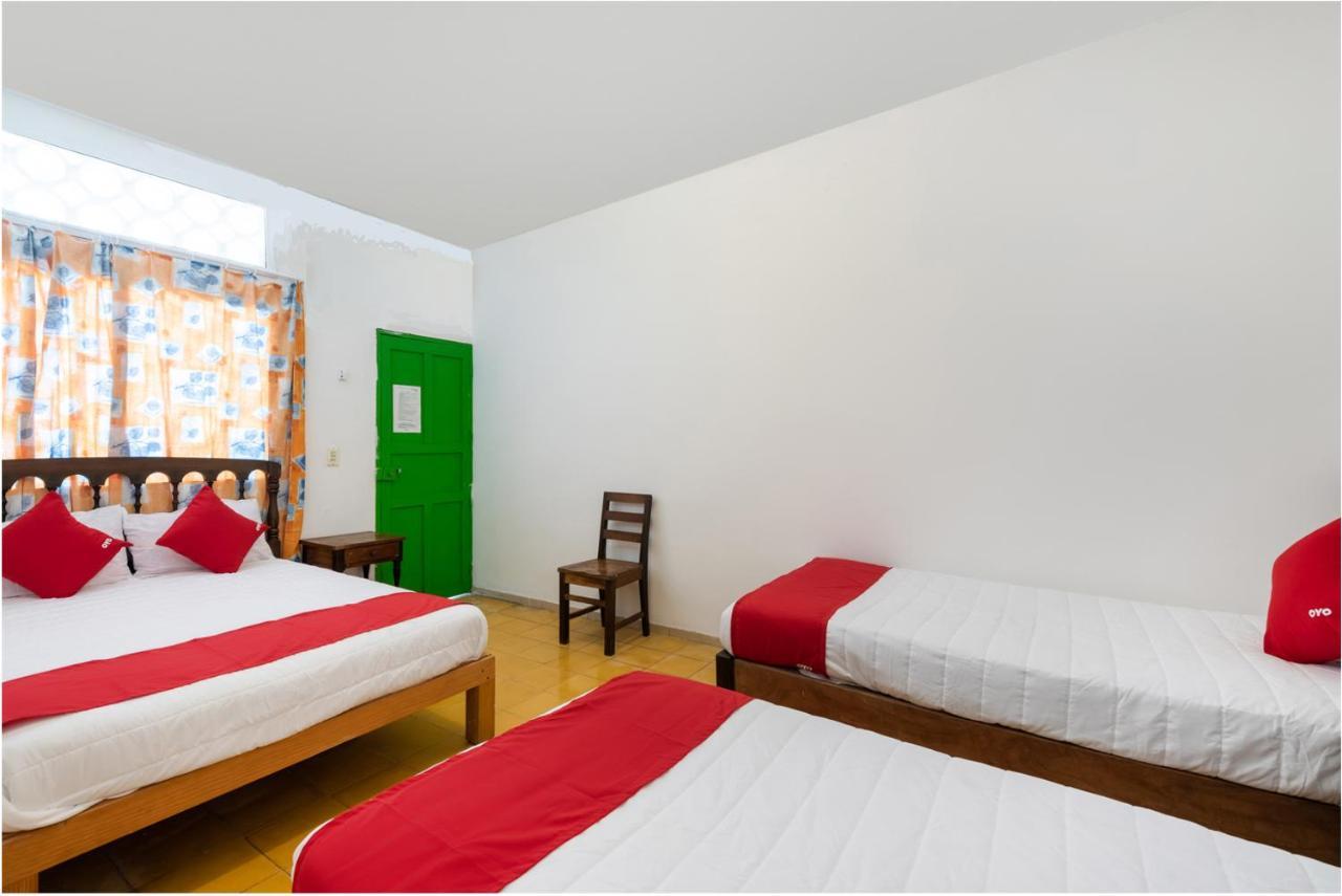 OYO Hotel Las Palmas Cuyutlan Manzanillo Kültér fotó