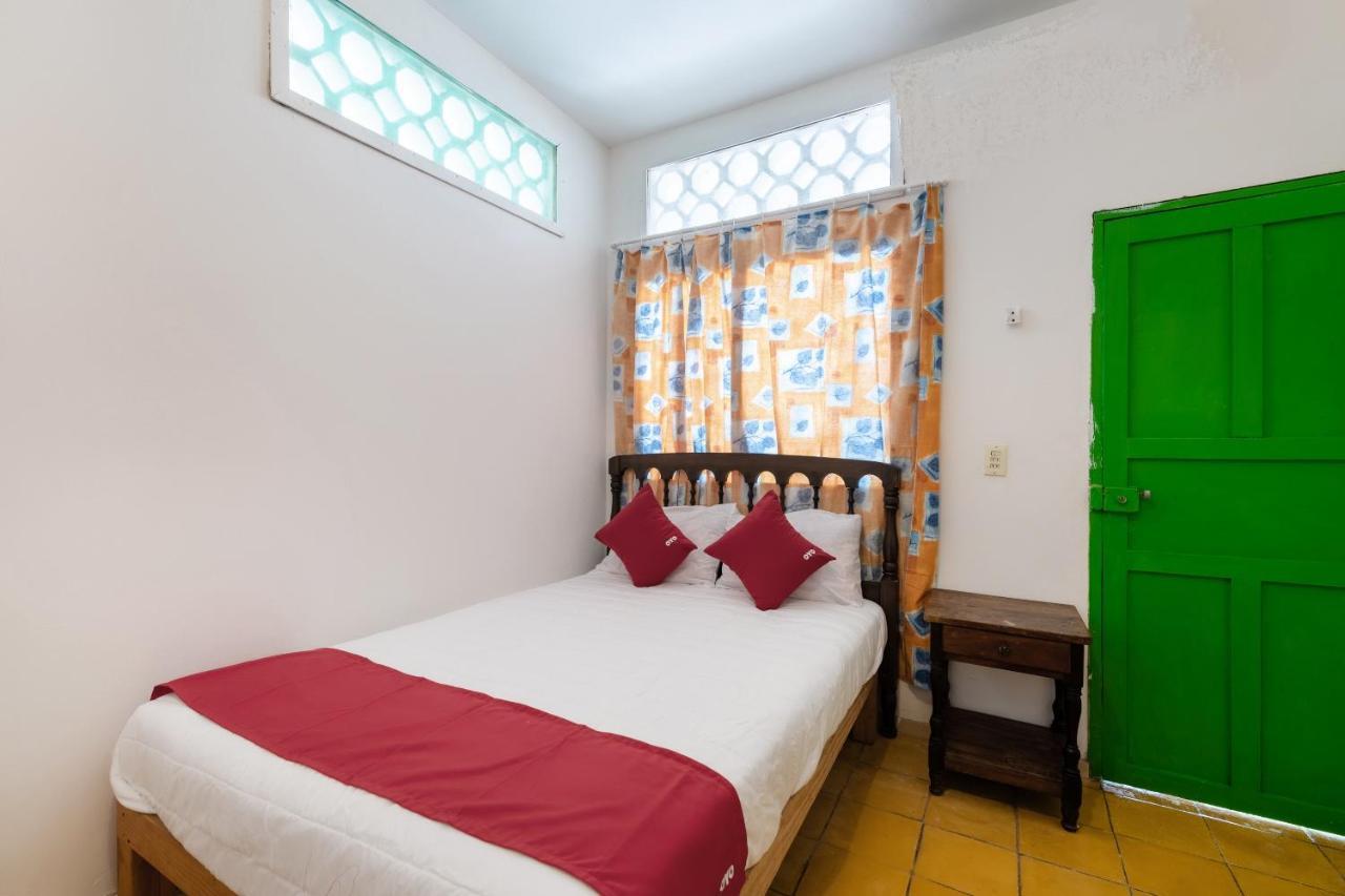 OYO Hotel Las Palmas Cuyutlan Manzanillo Kültér fotó