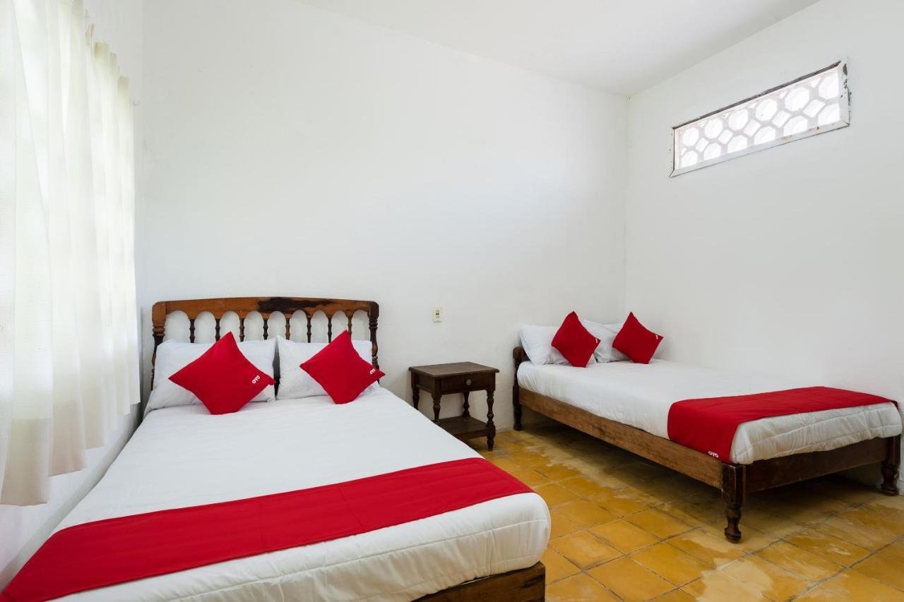OYO Hotel Las Palmas Cuyutlan Manzanillo Kültér fotó