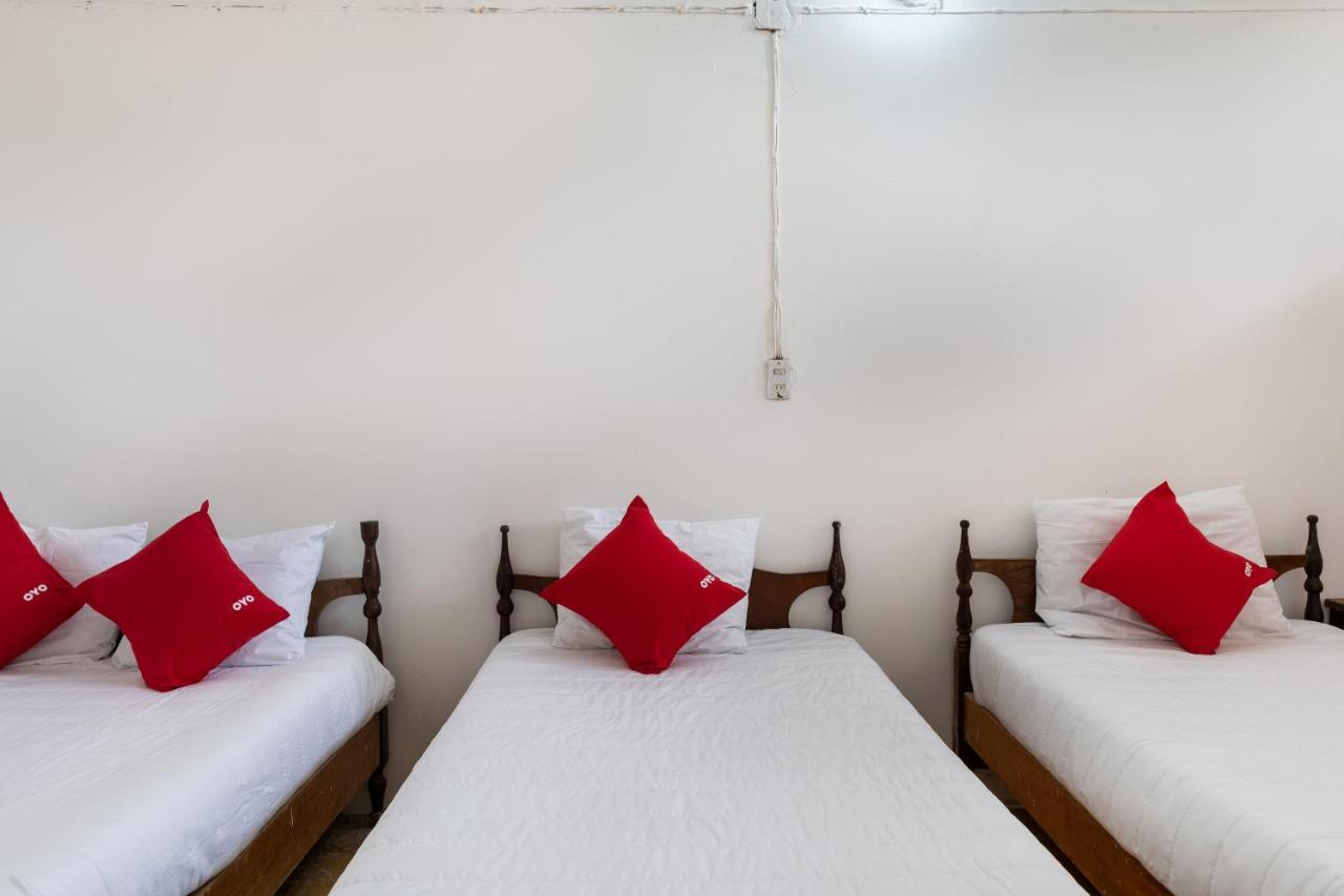 OYO Hotel Las Palmas Cuyutlan Manzanillo Kültér fotó